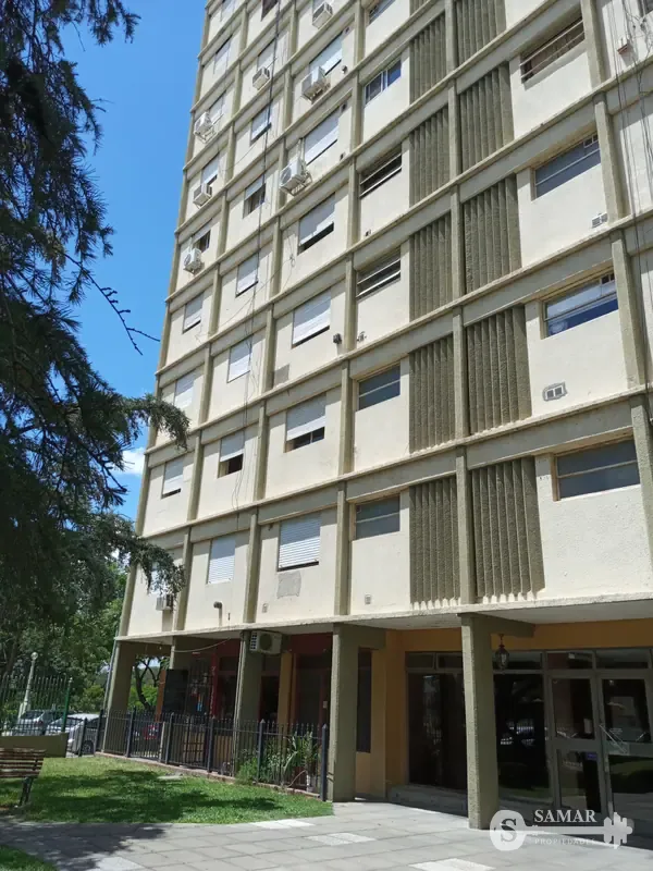 Juan José Paso 2917 Piso 4 Departamento 15