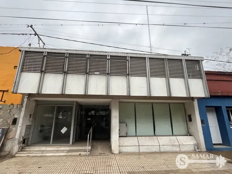 Local Comercial en Oliveros - foto 1