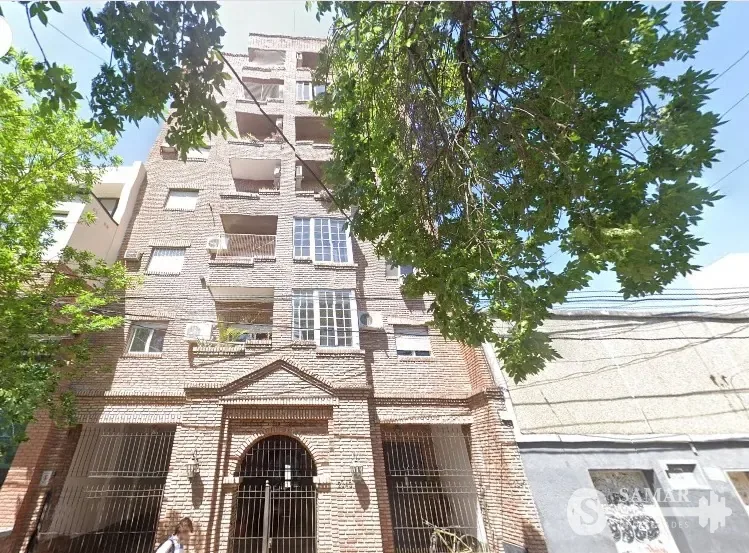 Santiago del Estero 2343 Piso 5 Departamento Nº2 y cochera opcional - foto 1