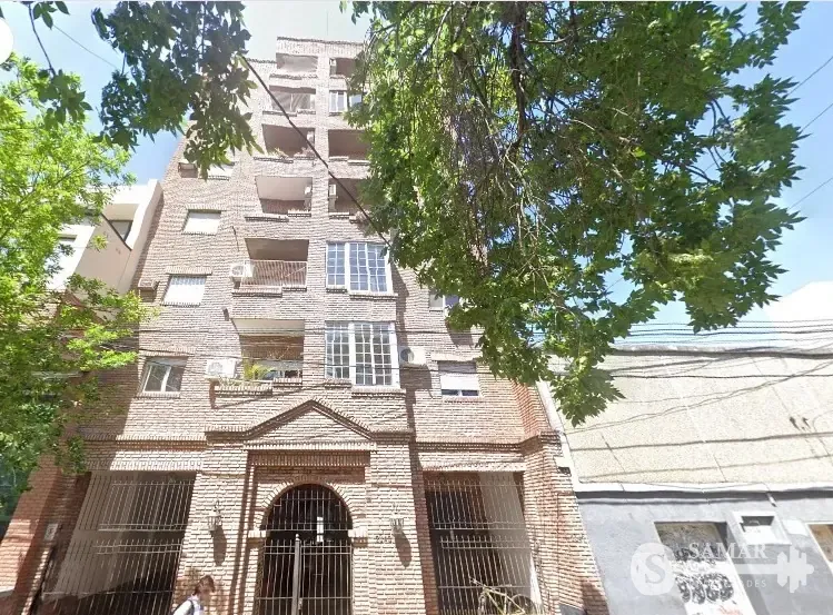 Santiago del Estero 2343 Piso 5 Departamento Nº2 y cochera opcional - foto 1